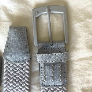 Travis Mathew Cauter belts size M